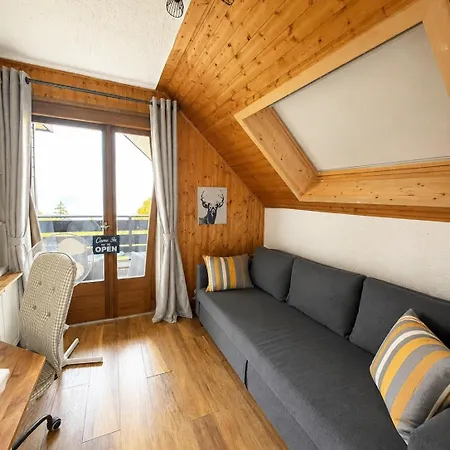 Belle Avec Cheminee Pres Des Pistes Thollon-les-Memises