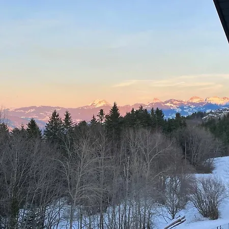 Apartment Belle Avec Cheminee Pres Des Pistes
